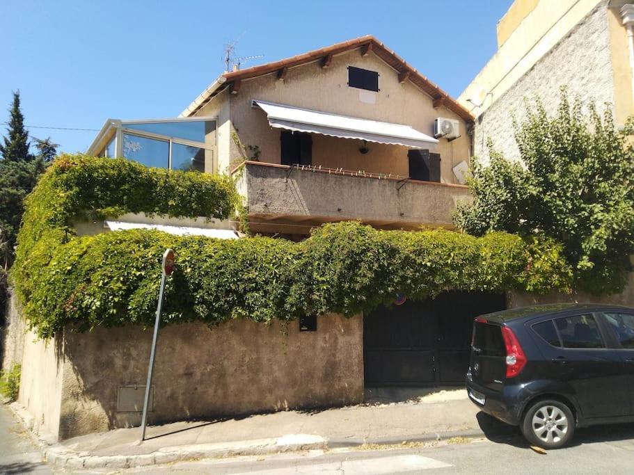 Studio Ideal Pour Deux Voyageurs Sur Marsella Exterior foto